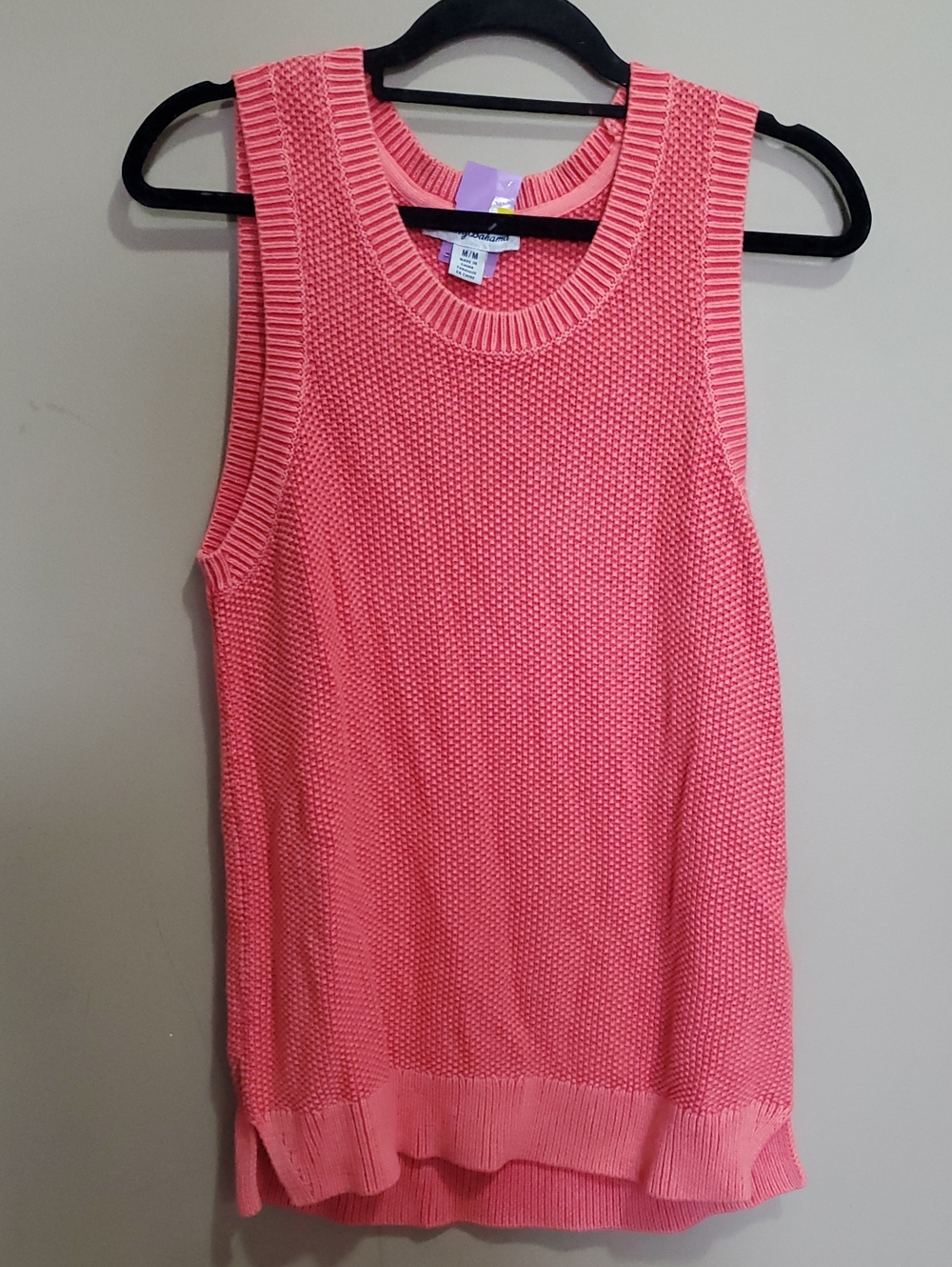 Tommy Bahama Belle Haven Sweater VestCoral Size Medium